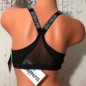 SALE🎉VS 32 34 36 WIRELESS INCREDIBLE SPORTS BRA